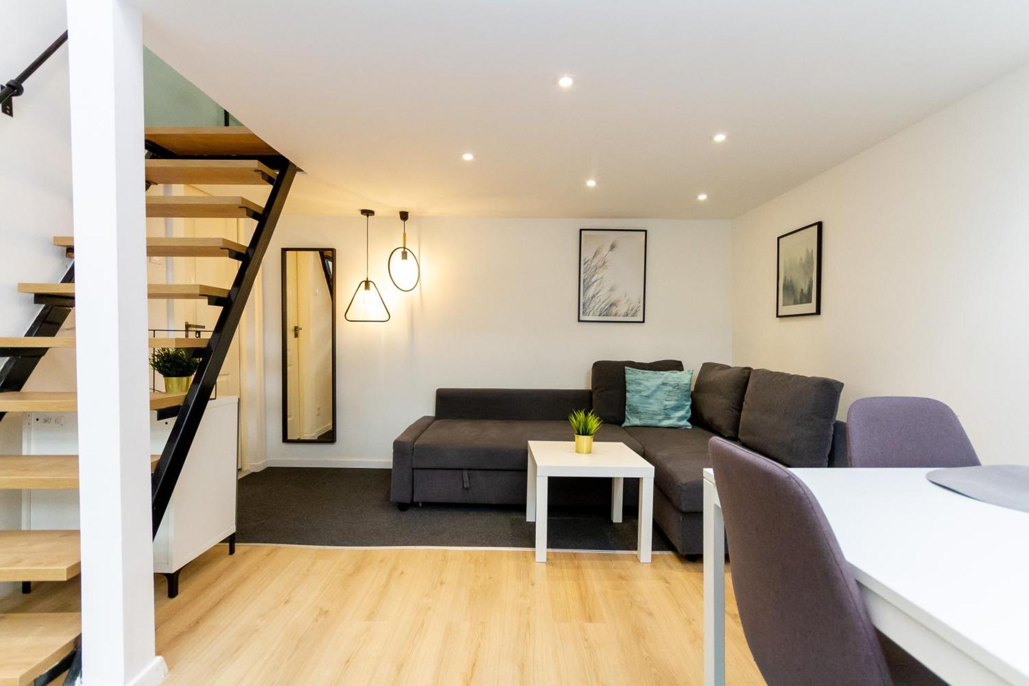 Stylish Westend Апартаменти *